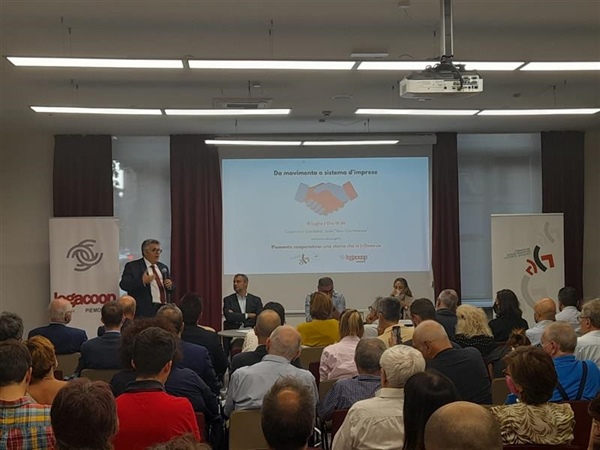 Da movimento a sistema di imprese: l'ultimo incontro di “Piemonte cooperativo: una storia che si rinnova” con il presidente nazionale Lusetti
