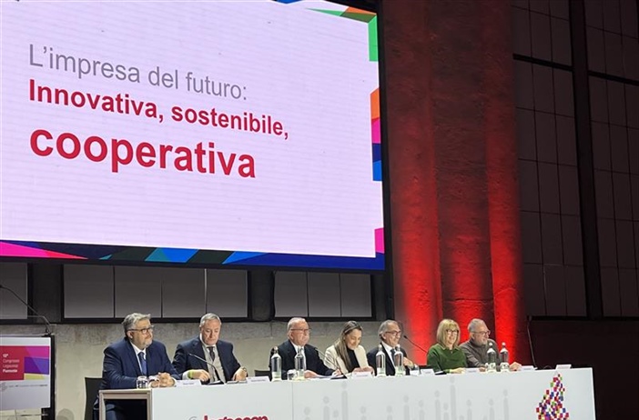 13° Congresso di Legacoop Piemonte  Dimitri Buzio confermato...