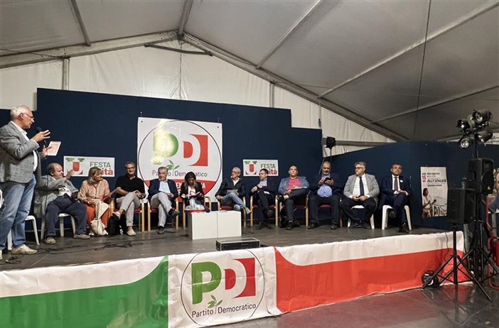 Dimensione di imprese, burocrazia e rapporto pubblico-privato: alcune...
