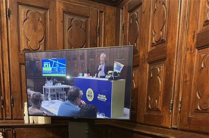 A Casa Gusto successo di pubblico per la degustazione...
