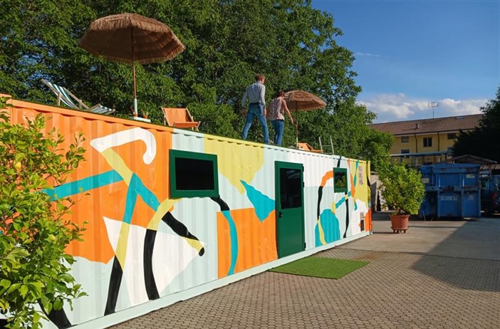 La Cascina, un container dipinto dagli studenti diventa sede della...